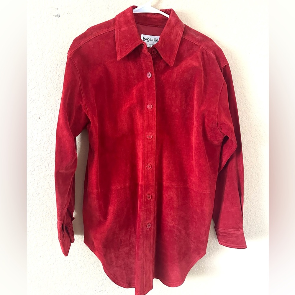 BAGATELLE red suede Shacket.
